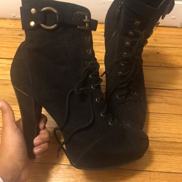 Guess booties - Picture 2 of 3